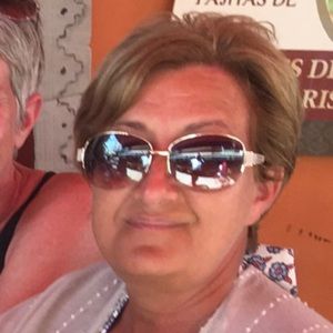 Meet your Posher, Charlane